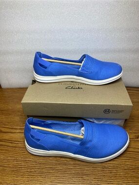 Clarks Cloudsteppers Breeze Step Shoes Womens Size 9 Wide Slip On Flats Blue New
